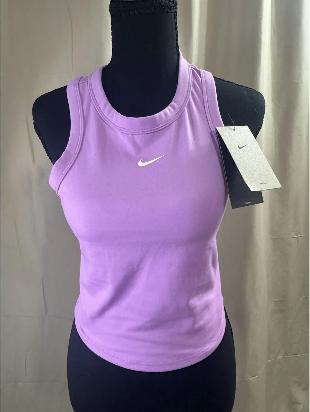 Nike One Dri-FIT Women’s Medium Purple Training Tank Top NWT $42